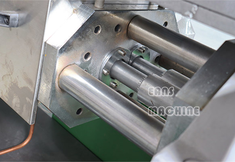 parallel-extruder-machine Machine de fabrication de granules WPC,