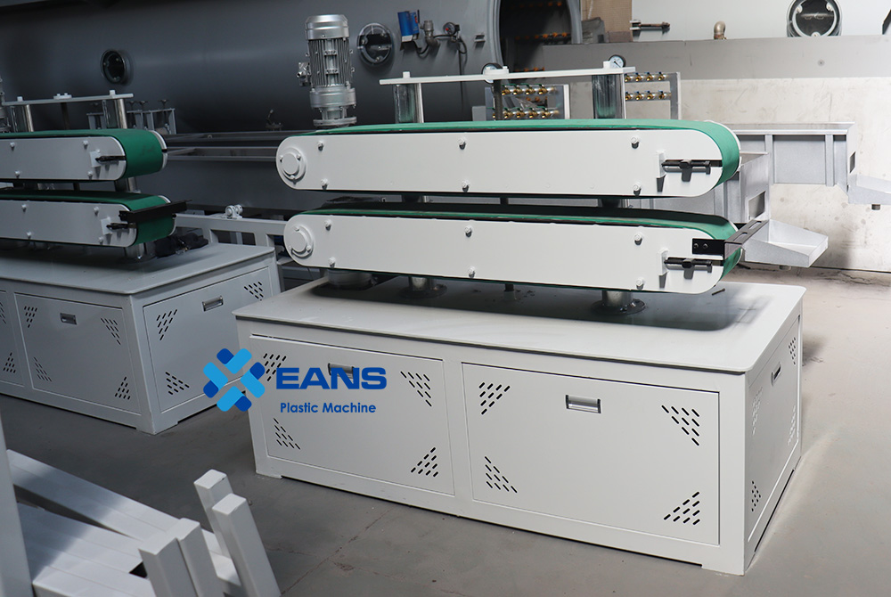 Machines pour panneaux muraux PS